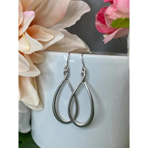 Simplicity Earrings - Silver plated - Picture 4 of 4